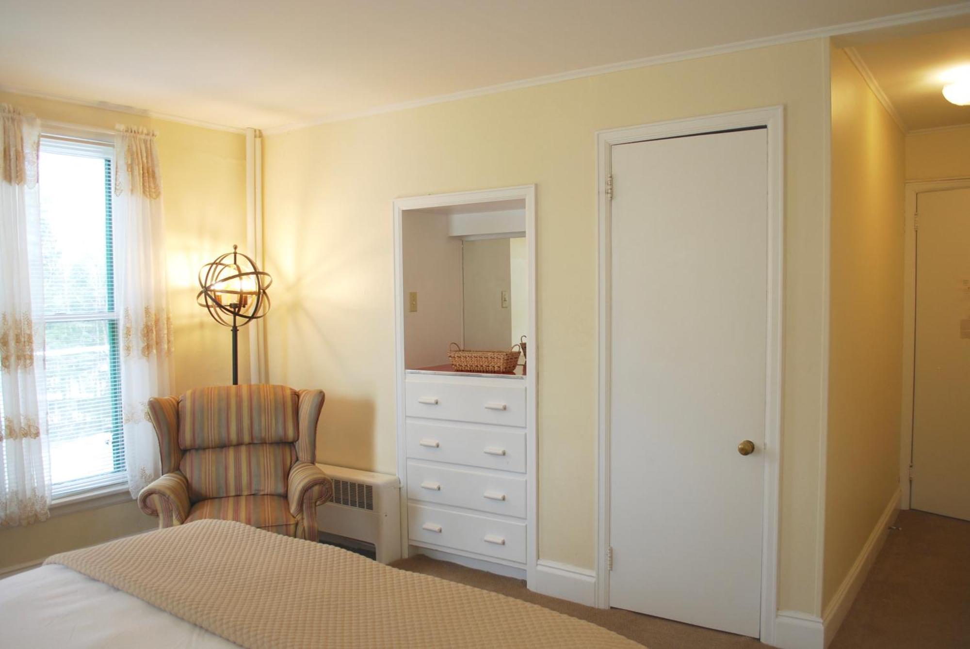 Anne'S Washington Inn (Adults Only) Саратога Спрингс Стая снимка