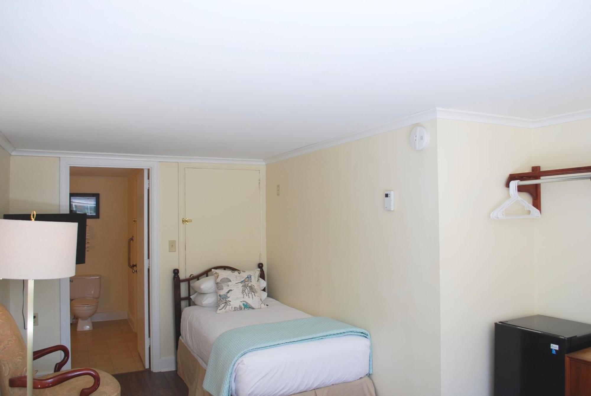 Anne'S Washington Inn (Adults Only) Саратога Спрингс Стая снимка