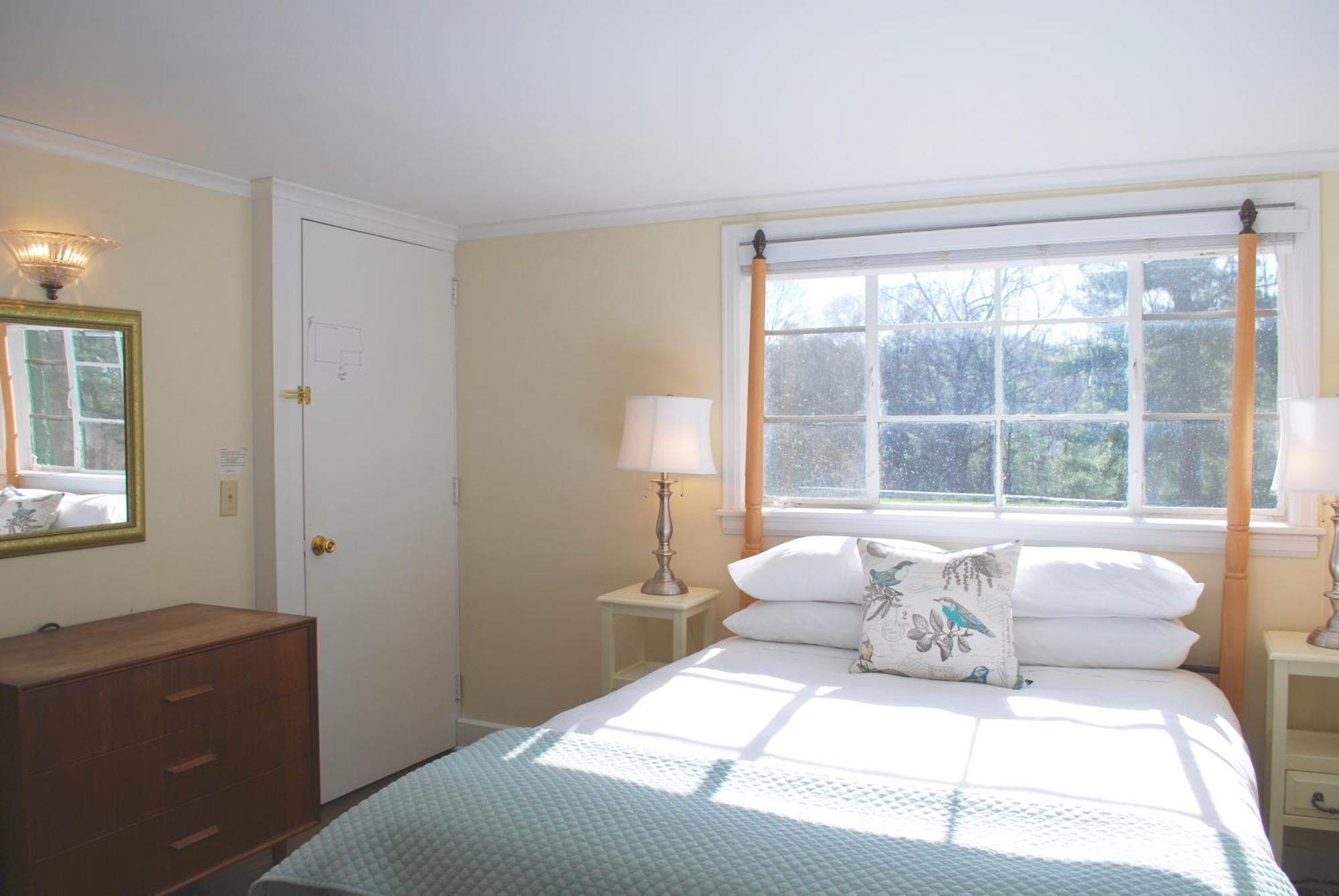Anne'S Washington Inn (Adults Only) Саратога Спрингс Стая снимка