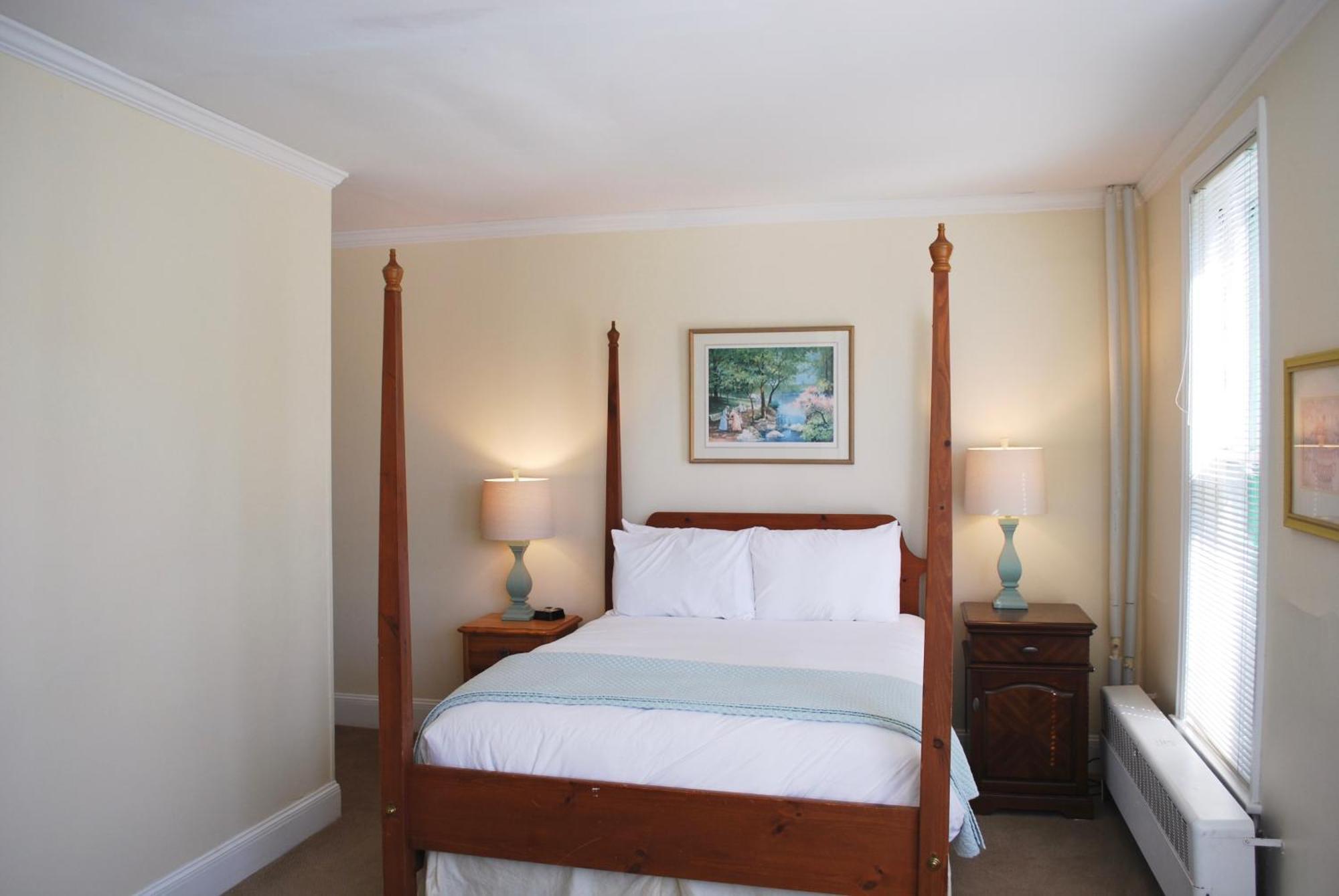 Anne'S Washington Inn (Adults Only) Саратога Спрингс Стая снимка