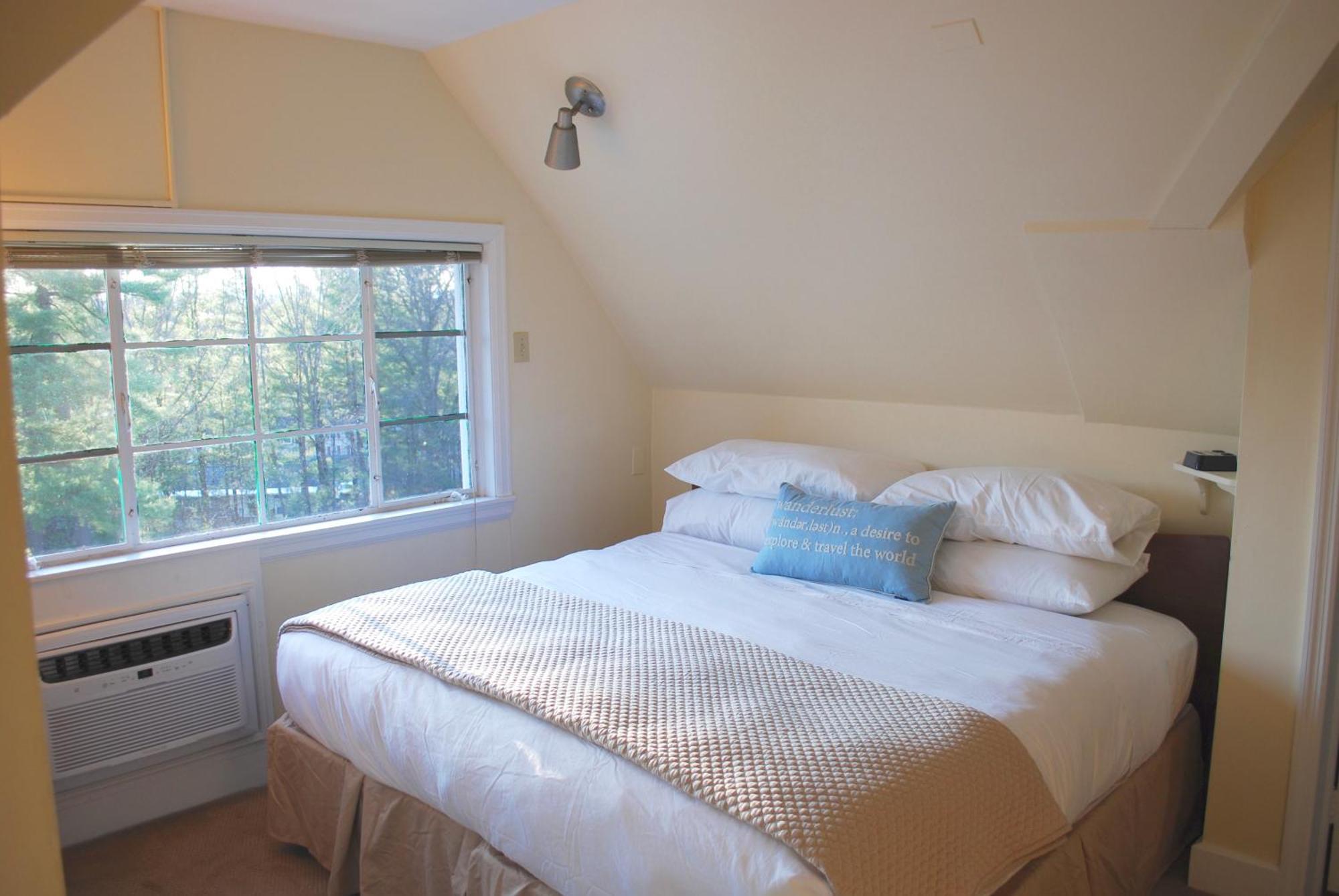 Anne'S Washington Inn (Adults Only) Саратога Спрингс Стая снимка