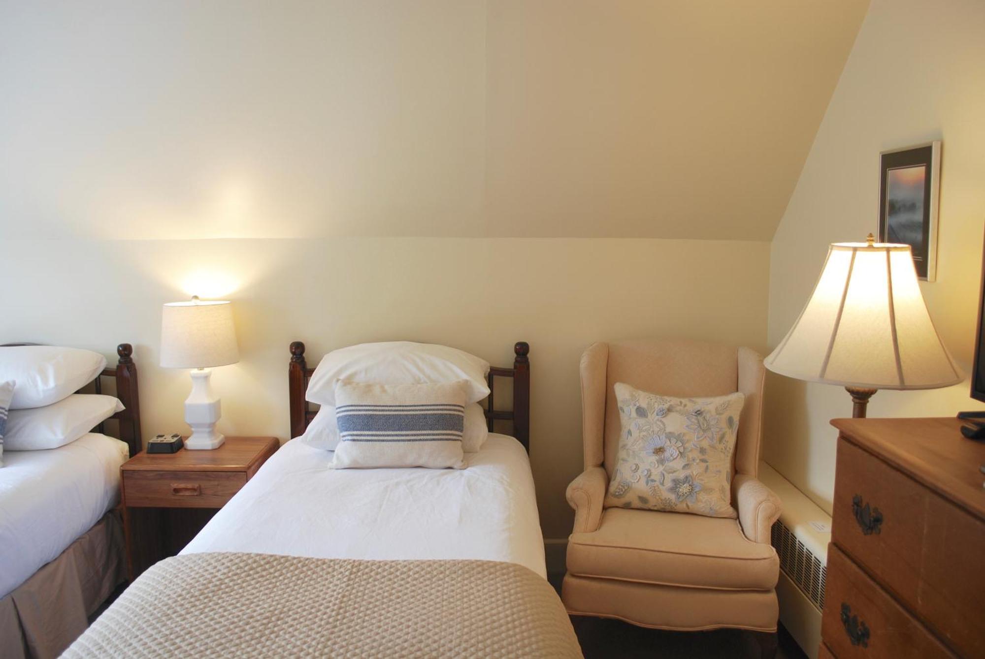 Anne'S Washington Inn (Adults Only) Саратога Спрингс Стая снимка
