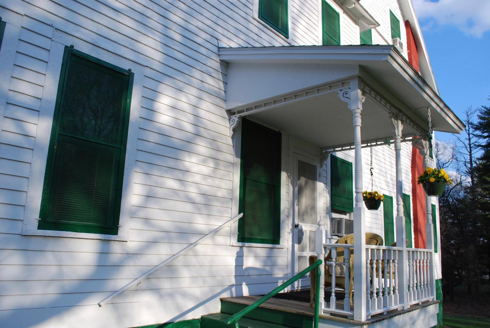 Anne'S Washington Inn (Adults Only) Саратога Спрингс Стая снимка