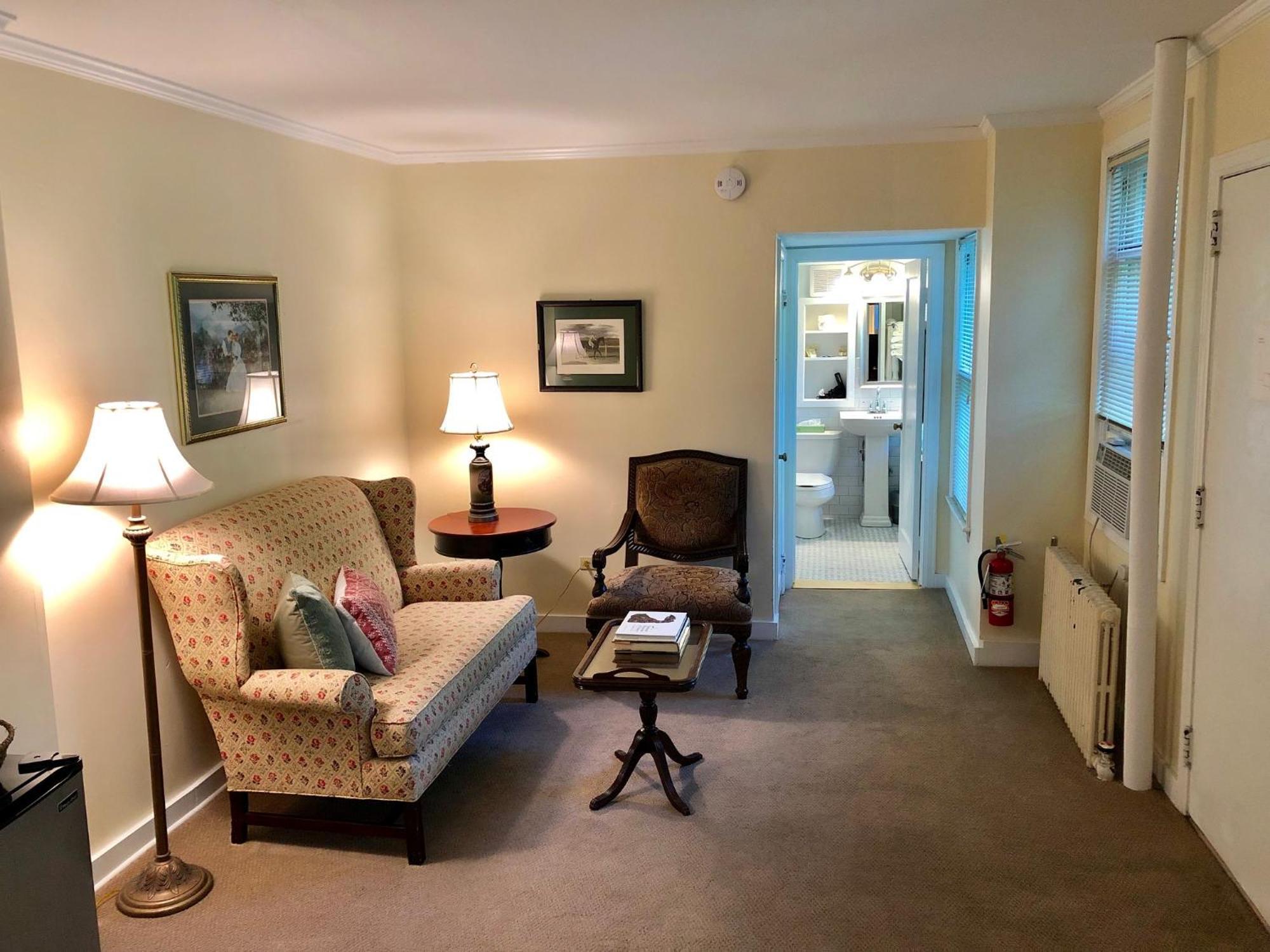 Anne'S Washington Inn (Adults Only) Саратога Спрингс Стая снимка